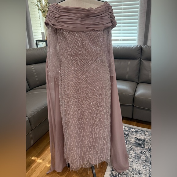 Elegant mauve off the shoulder gown Fringe beading throughout dress. - Picture 6 of 14